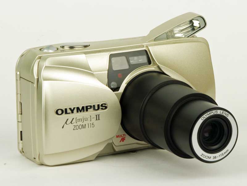 Page de l'Olympus Mju II Zoom 115 champagne